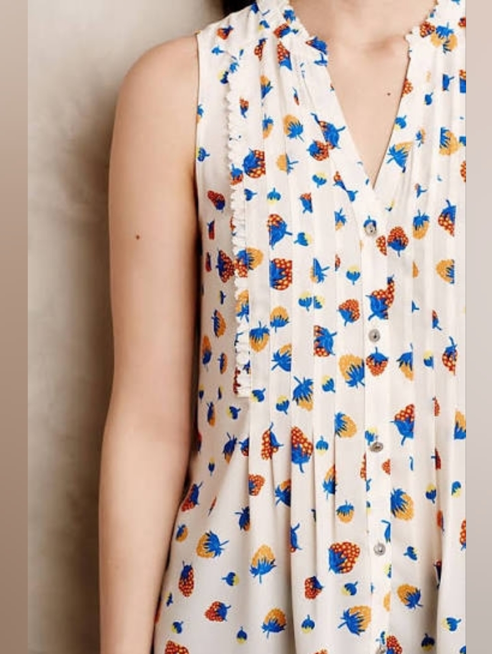 { Anthropologie } 🍓 Maeve Fragola Ruffle Tank